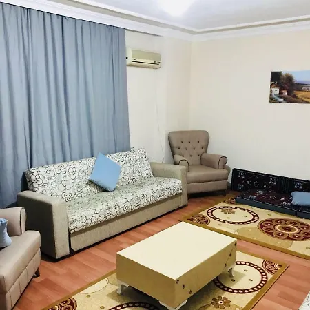 Adam Apart מלון דירות